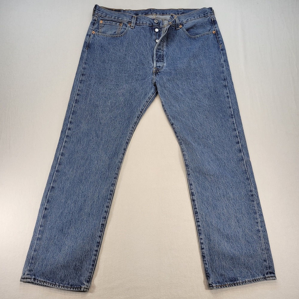 Levi's 501 Jeans Mens 38x30 Blue Original Fit Straight Leg Button Fly Denim
